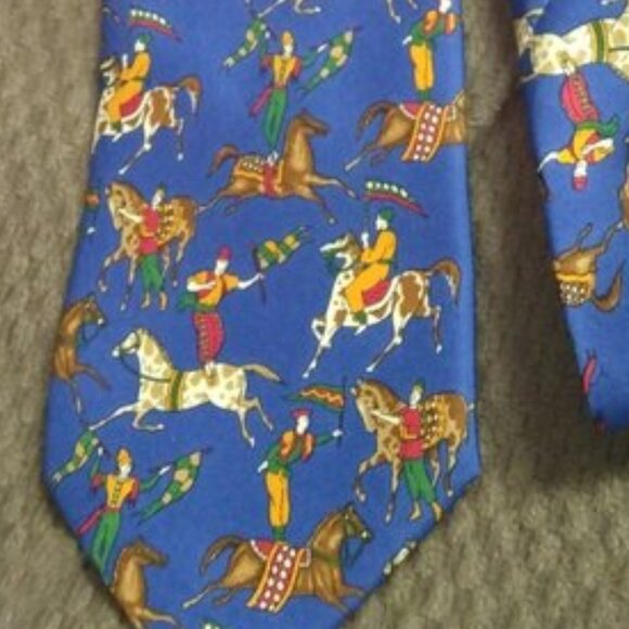 ❤️NWOT SALVATORE FERRAGAMO Navy Horse Stunt Theme Silk Necktie Tie - Picture 2 of 7